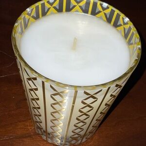 Nest Fragrance Classic Holiday Scented Candle